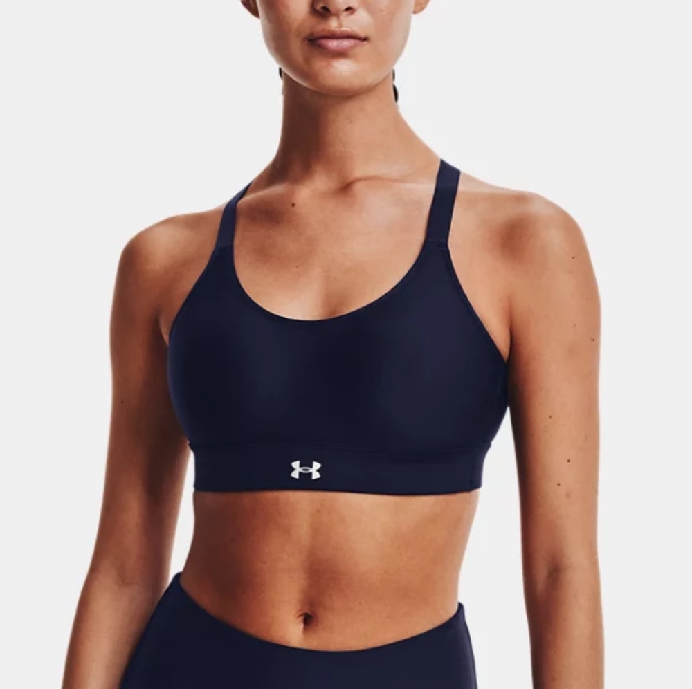 Under Armour Continuum Mid Sports Bra